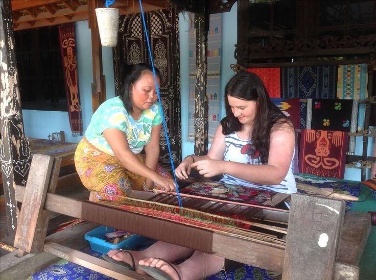 Lombok Sasak Cultural Tour in Desa Sukarara featuring traditional Sasak weaving and local handicraft culture